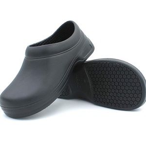 Non slip womens work shoes